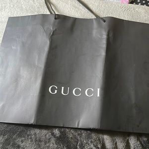 Gucci shopping bag